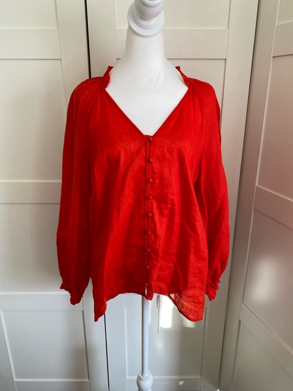 Maeve Red Button-Front Linen Women's Blouse, size small